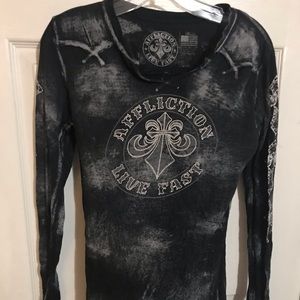 Affliction long sleeve tee sz small